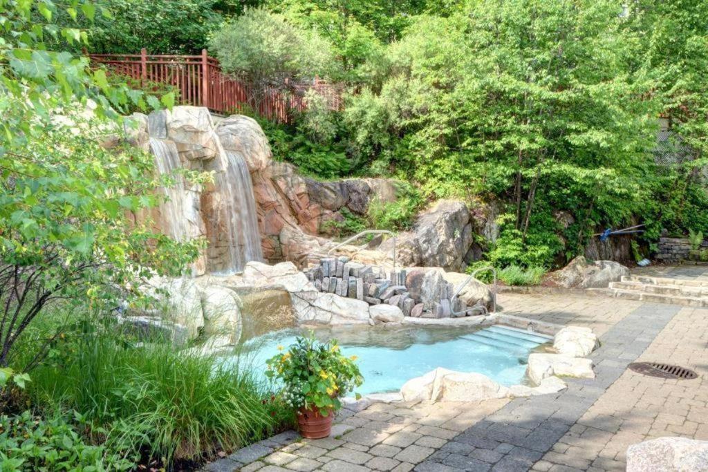 Les Eaux - 2Bdrs W Pool & Hot Tub Near Village Mont-Tremblant Buitenkant foto