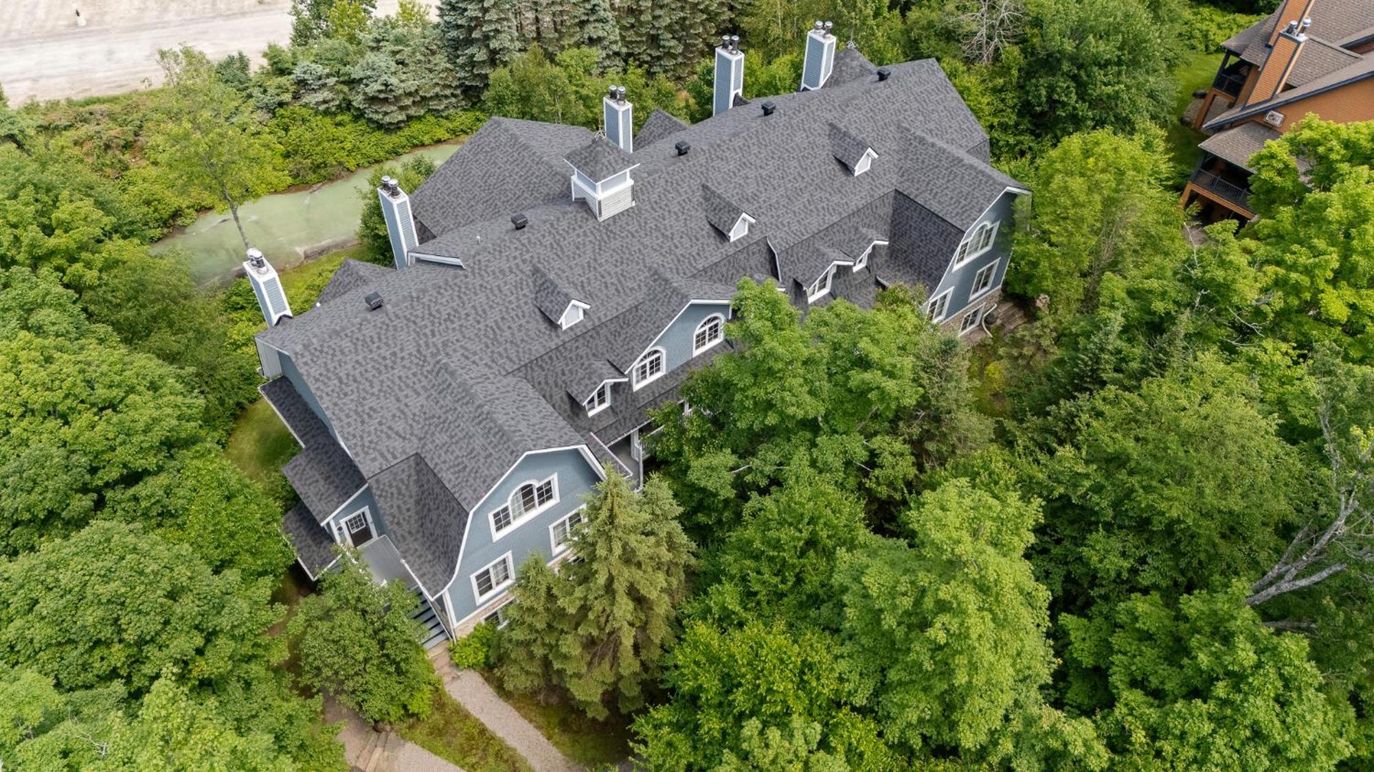 Les Eaux - 2Bdrs W Pool & Hot Tub Near Village Mont-Tremblant Buitenkant foto